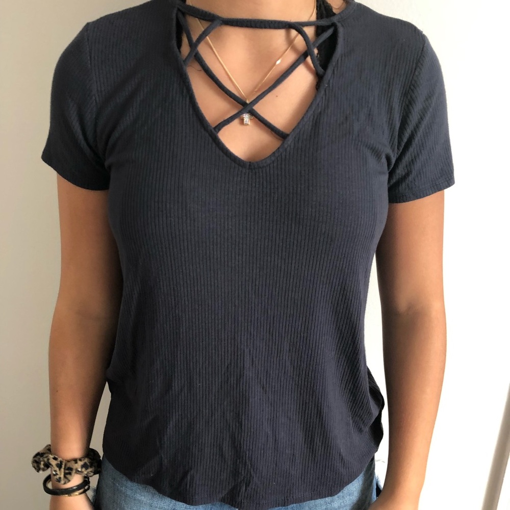 T-shirts blue V-neck